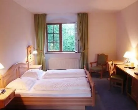 Rosenthaler Hof * Kerzenheim